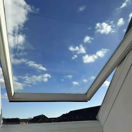 Апартаменты Elegant With Penthouse View In Cph